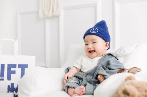 德宏4个月宝宝干呕 德宏4个月宝宝干呕